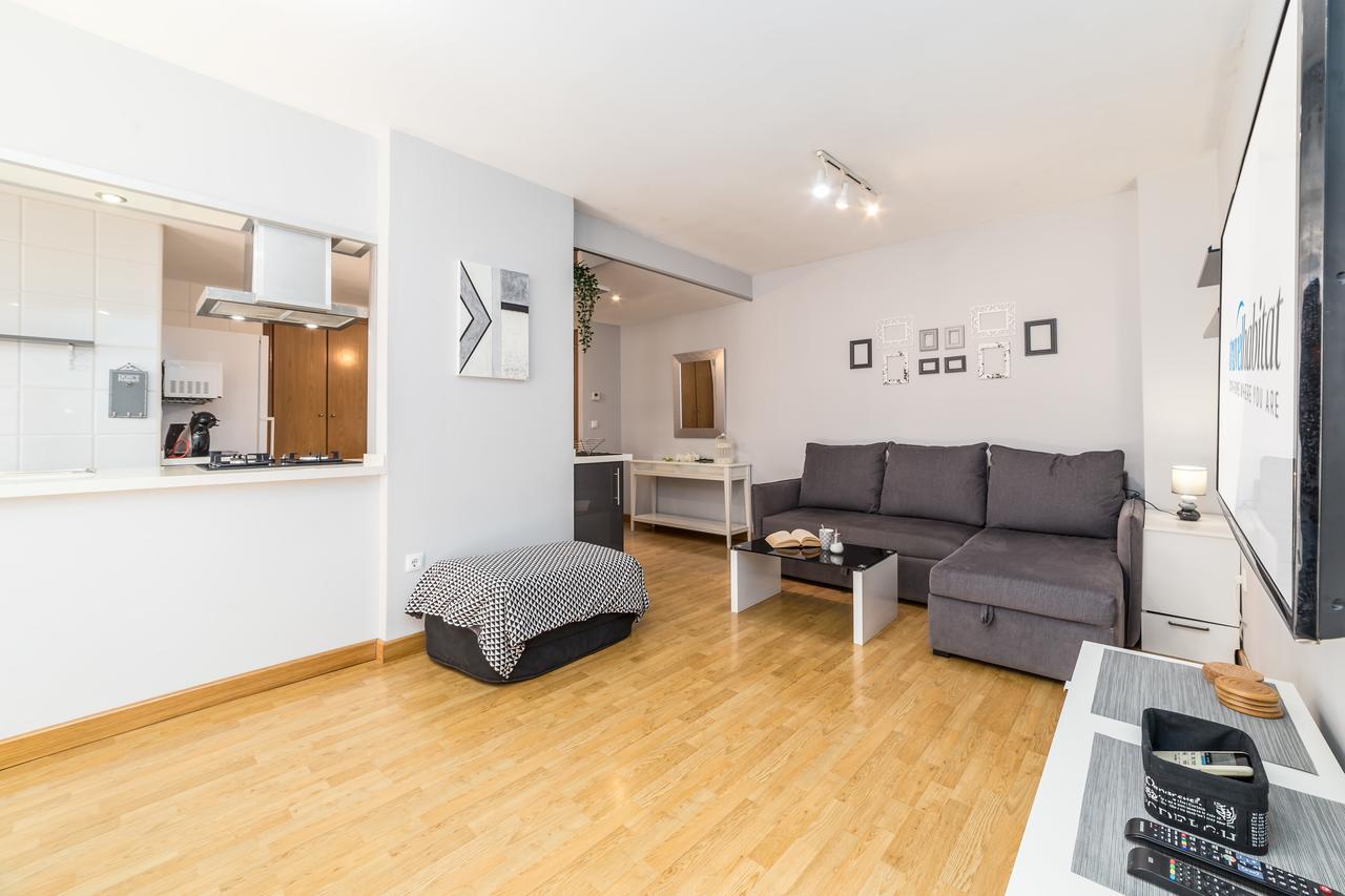 Travel Habitat Palau De Les Arts Apartment Valencia Bagian luar foto