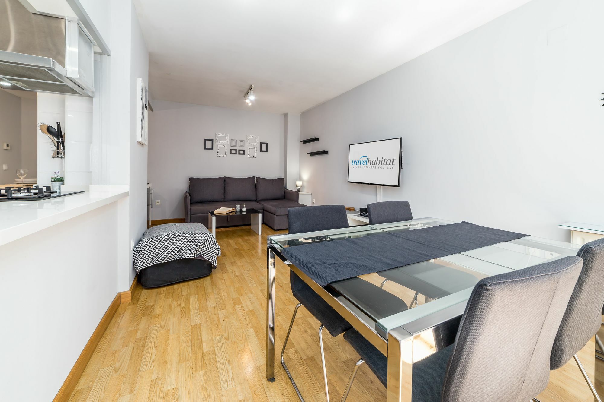 Travel Habitat Palau De Les Arts Apartment Valencia Bagian luar foto